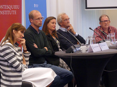 v.l.n.r.: Annemieke Roobeek, Marco Visscher, Suzanne Kröger, Pier Vellinga en debatleider Max van Weezel