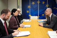 General view of the meeting between VÄ"ra JourovÃ¡, 2nd from the left, and Stef Blok, 5th ...